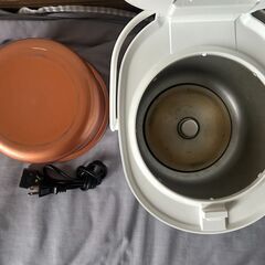 IRISOHAYAM　アイリスオーヤマ　炊飯器　米屋がこだわった　五・五合　ジャー炊飯器　絶品ごはん　5.5合炊　2021年製　の画像