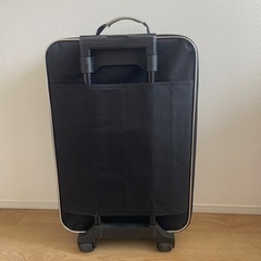 キャリーケースの画像
