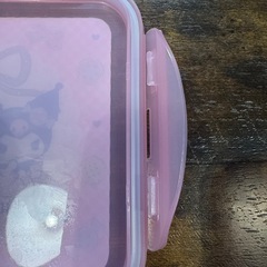 My Melody Kuromi 子ども用弁当箱　タッパーの画像