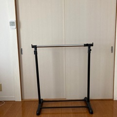 パイプハンガー　黒の画像