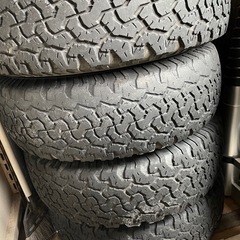 ハイエース　タイヤアルミ4本セット
　LT215/75R15の画像