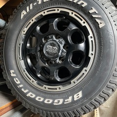 ハイエース　タイヤアルミ4本セット
　LT215/75R15