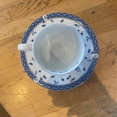 【引き取り限定】【値下】中古品　カップ&ソーサー　6点セット　NARUMI CHINAの画像