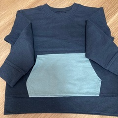 １１０センチ　トレーナー３枚セットの画像