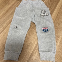 １１０センチ　男の子
ズボン　６枚セットの画像
