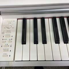取引中【10km圏内配送無料】☆超美品☆CASIO 電子ピアノ PX-770WE の画像