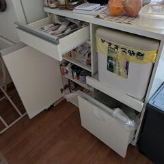 キッチンキャビネットの画像