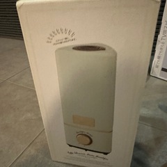 ほぼ未使用&アロマ2個セット🉐超音波加湿器