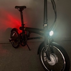 【美品】新品 超軽量 Xiaomi開発 電動アシスト折りたたみ 自転車 内蔵電池の画像