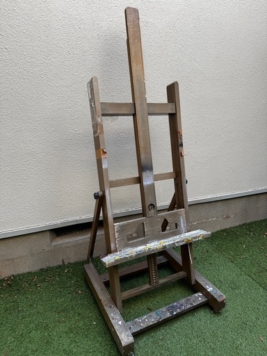 イーゼル