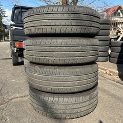 エクストレイル　夏タイヤ　215/65R16の画像