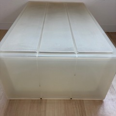 プラスチックケース　サイズ幅40×奥行64×高さ23cmの画像