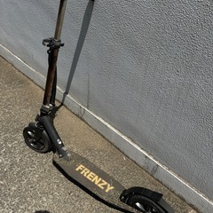 キックボード　フレンジー　エアータイヤ　訳あり