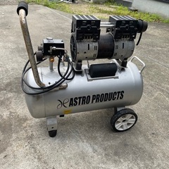 【成約済】100vエアコンプレッサー！中古現状！