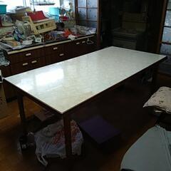 昭和レトロダイニングテーブル