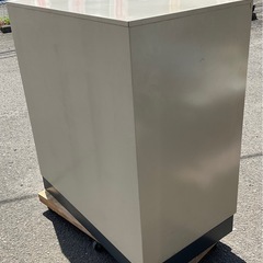 プラス　plus製 引違い書庫 スチール戸 (幅88 奥行51.5高さ88cm キャビネット)の画像