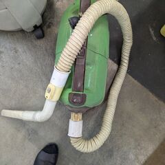 掃除機･古い(先端ノズル無
