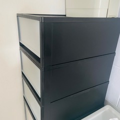 クローゼット収納ケース3つの画像