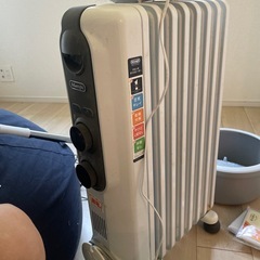 デロンギ　オイルヒーター