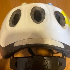自転車 ヘルメット 女の子 かわいい花柄の画像