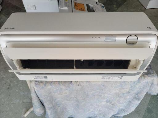 DAIKIN ルームエアコン2014年製 200V 14畳 大阪引き取り限定 DAIKIN ルームエアコン2014年製 200V 14畳 大阪引き取り限定