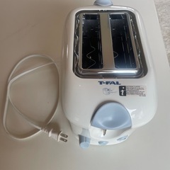 未使用品のポップアップトースターの画像