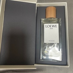 LOEWE 001 WOMAN オードパルファム 100mlの画像