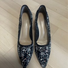 oriental traffic花柄刺繍 ポインテッドトゥパンプス