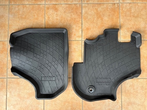 ダイハツハイゼットS510用 純正フロアマット（縁高）