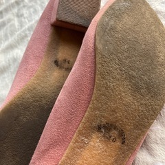 日本製　レディース　パンプス　ピンク　スエード　の画像