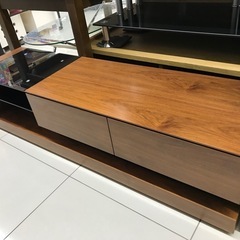 テレビボード