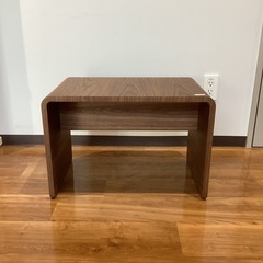 サイドテーブル【町田市再生家具】　250600