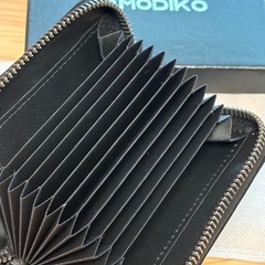 MODIKO ブラックレザーカードケース 本革 日本製の画像