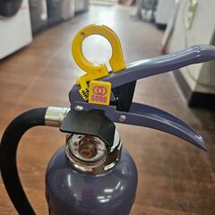 リサイクルショップどりーむ天保山店　No2592　住宅用消火器　ダスキン　2020年製　容量1L　液体タイプ　有効期限2026年10月まで！の画像