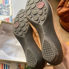 美品　パンプス　23.5
の画像