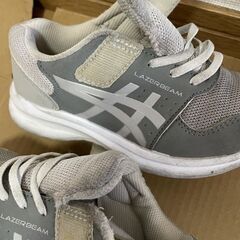 asics スニーカー 18cmの画像