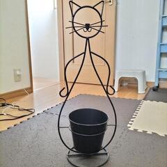 猫モチーフのプランター受け