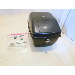 【取引中】バイクボックス中古　無料