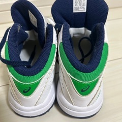 バッシュ　ダンクショット　20.0の画像