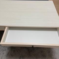 【値下げしました！！】ホワイトローテーブル　リビングテーブルの画像