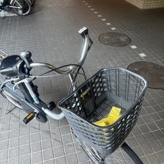 【前後新品タイヤ！】電動自転車　26インチ　パナソニック　8.9ahバッテリー　ビビTX BE-ELTX63 シルバー　前後新品タイヤ交換済み！の画像