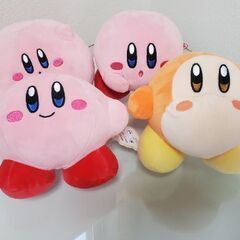 【未使用 美品 値引き】星のカービィ もっちりぬいぐるみ 全4種...