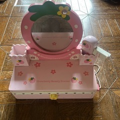 マザーガーデン いちごのドレッサー