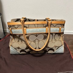 COACH 熱帯魚とサンゴ刺繍 ハンドバッグの画像
