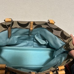 COACH 熱帯魚とサンゴ刺繍 ハンドバッグの画像