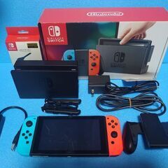 ★美品★任天堂 NINTENDOスイッチ SWITCH 本体 箱...