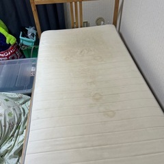 シングルベッド