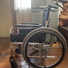 車椅子の画像