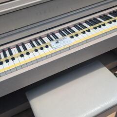 京都南〜 送料込み YAMAHA Clavinova 電子ピアノ CLp-545WA 16年購入(15年製)  ③
★ほぼ未使用Level＆激激美品
★音の基盤＆センサーを新品に交換サービスさせていただきました。
★京都南〜福知山
🏯東は→姫路〜大阪〜福知山
🍑西は→姫路〜鳥取市〜兵庫〜岡山まで配達無料 ★ジモティーが一番安い！
★ジモティーは設置までお手伝い
【簡単設置】
★ジモティーは即配達、納品可能！の画像