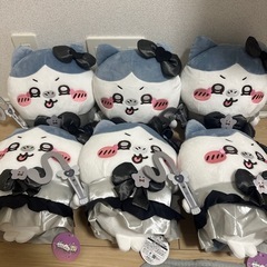 ちいかわ　ハチワレ　ぬいぐるみ